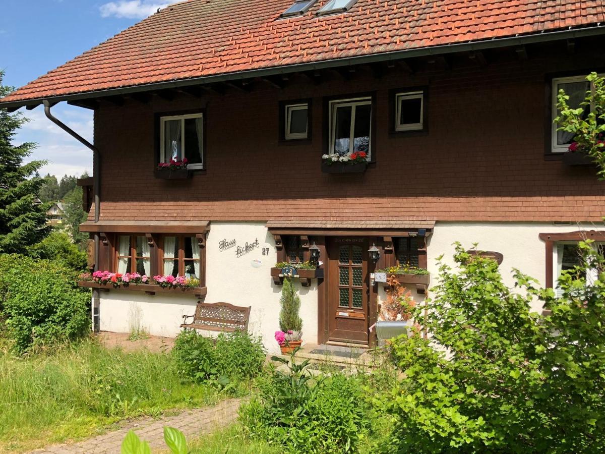 Gaestehaus Lickert Familie Dreher Hinterzarten Extérieur photo
